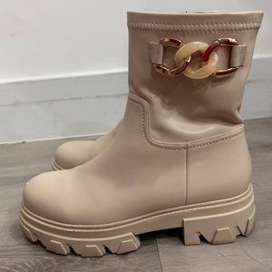 Leather booties with detail